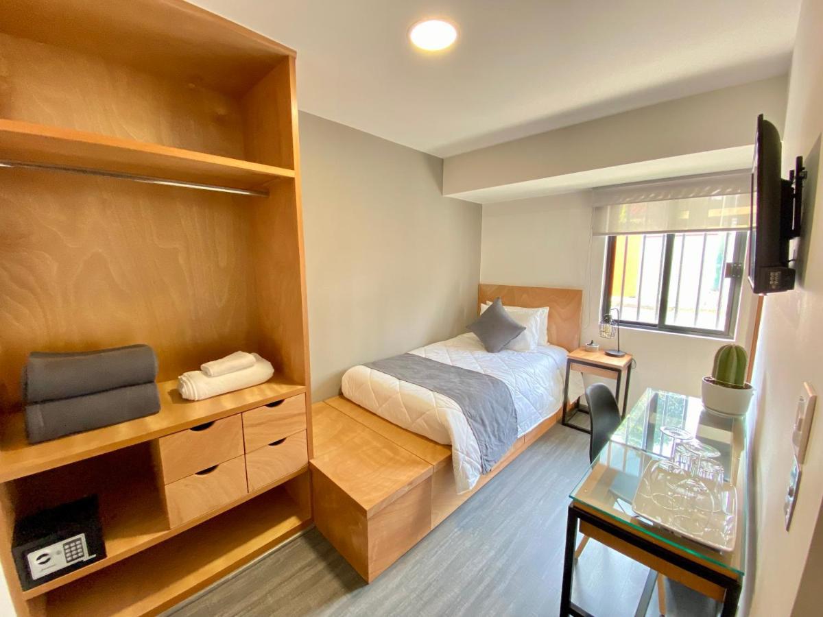 メキシコシティ Casa Bonsai Bed & Breakfast エクステリア 写真