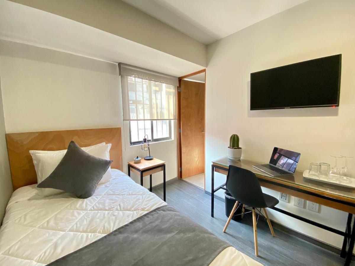 メキシコシティ Casa Bonsai Bed & Breakfast エクステリア 写真
